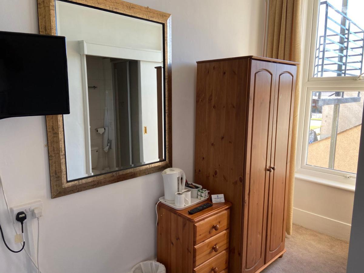 The Shelbourne (Adults Only) Hotel Llandudno Buitenkant foto