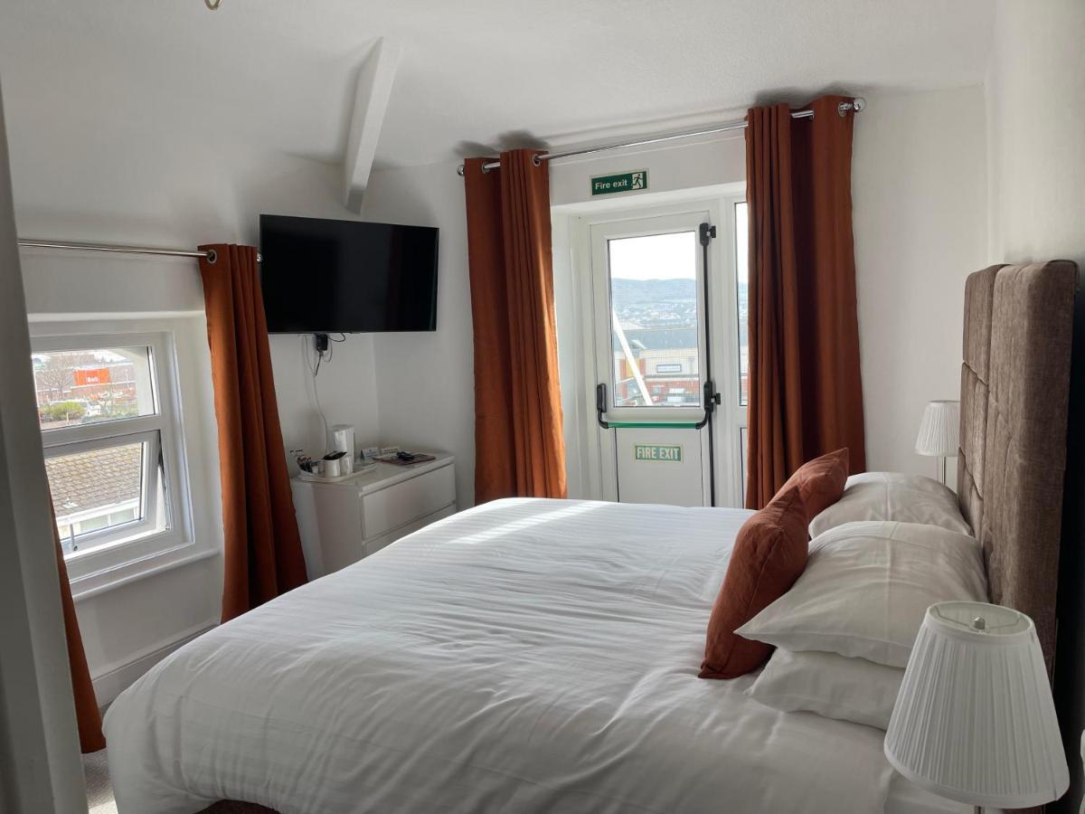 The Shelbourne (Adults Only) Hotel Llandudno Buitenkant foto