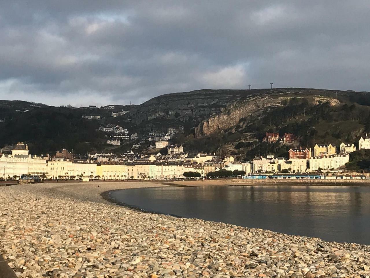 The Shelbourne (Adults Only) Hotel Llandudno Buitenkant foto